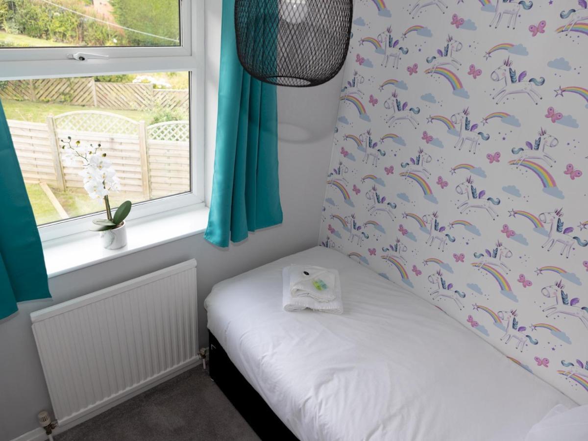 Pass The Keys Amazing 4 Bedroom Property- Hot Tub & Sea Views Scarborough Exteriör bild